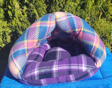 Small cave bed