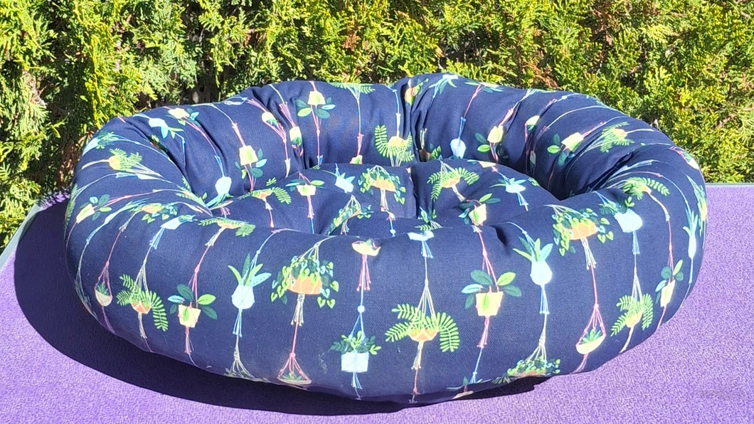 Outdoor canvas medium beds