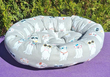 Outdoor canvas medium beds